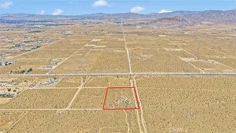 LAND - Apple Valley, CA