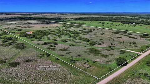 Ranch Land with Pond and Building Site