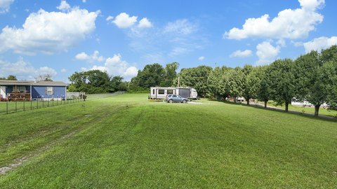 LAND - Bulls Gap, TN