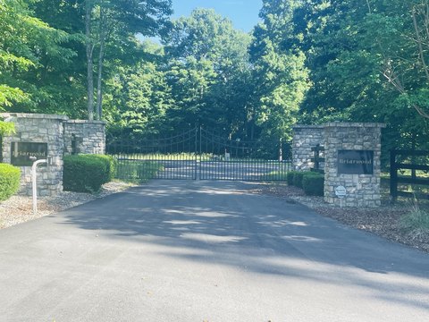 LAND - Russell Springs, KY