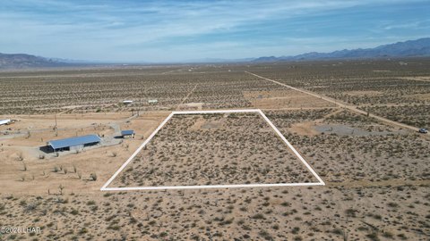 Fenced Land Parcel in Yucca