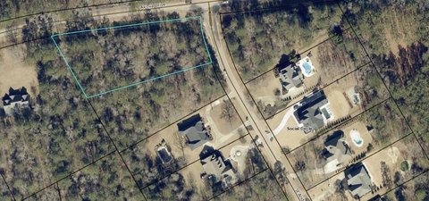 Residential Lot in Upscale Community