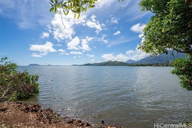 Oceanfront Land in Kaneohe, HI