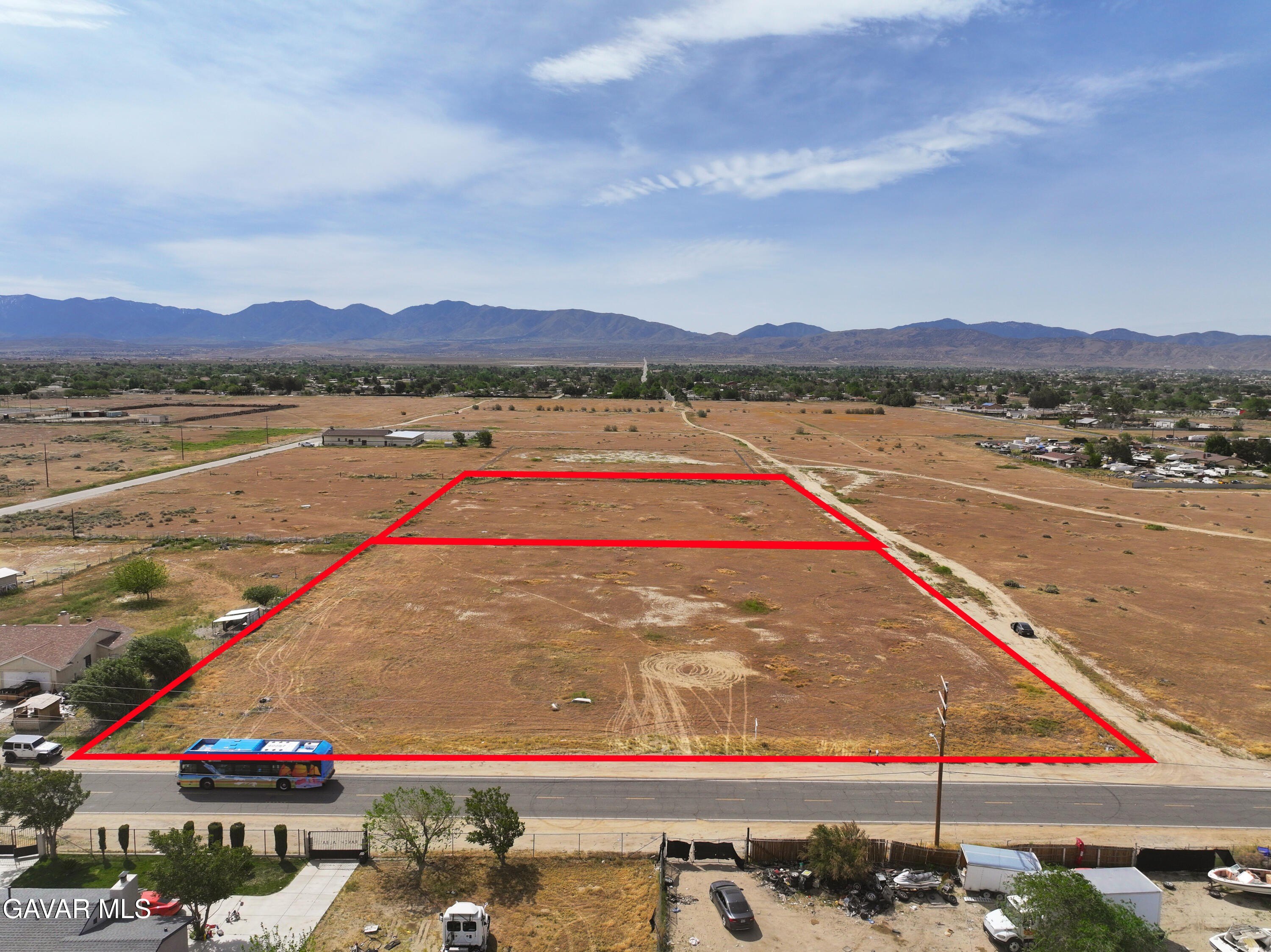 Expansive Land in Littlerock, CA