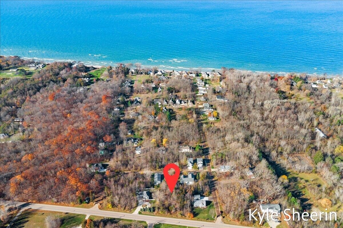Buildable Lot Near Lake Michigan