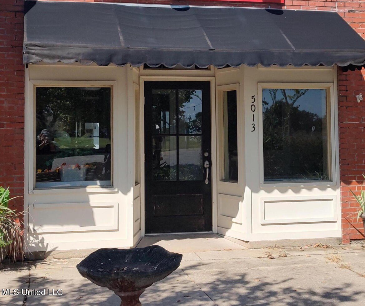 Downtown Moss Point Office Space