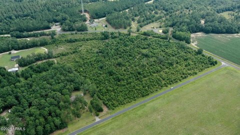 Unrestricted 10-Acre Equestrian Land