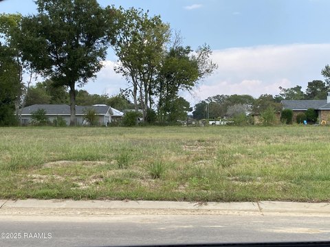 LAND - Lafayette, LA