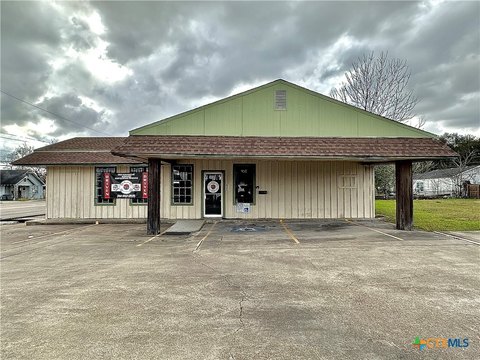 Victoria, TX Commercial Corner Lot
