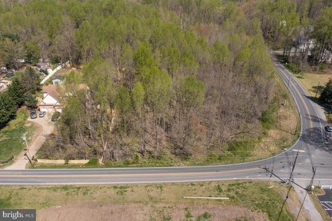 Land in Heart of Bowie