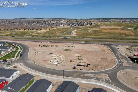 Prime Land Parcel on Woodmen