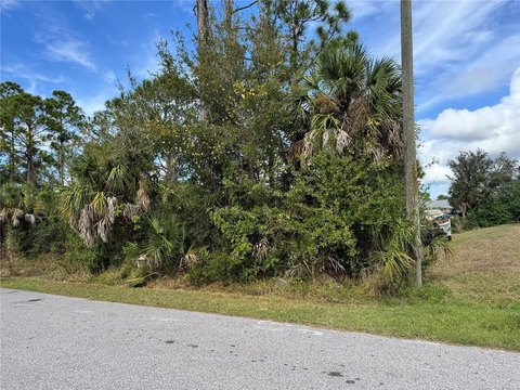 Land, NORTH PORT, FL