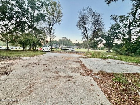 Commercial Land on Highway 98