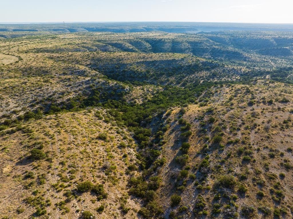 2700-Acre Ranch South of Sheffield
