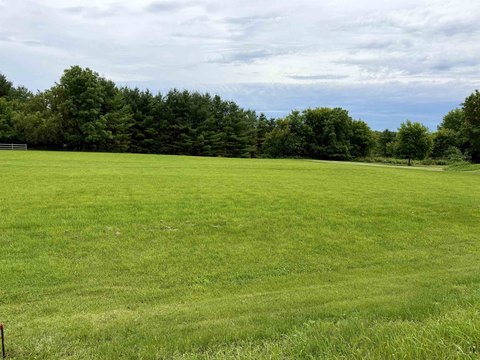 LAND - Madrid, NY