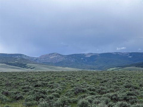 Land Parcel in Big Hole Country