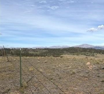 Land, COMO, CO