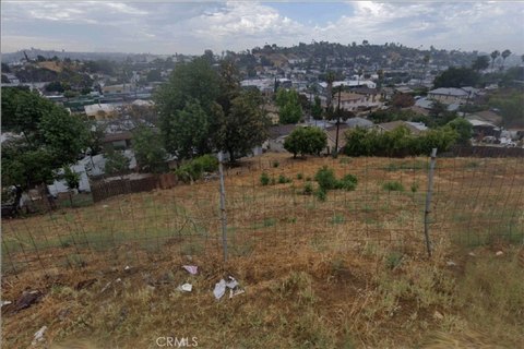 LAND - Los Angeles, CA