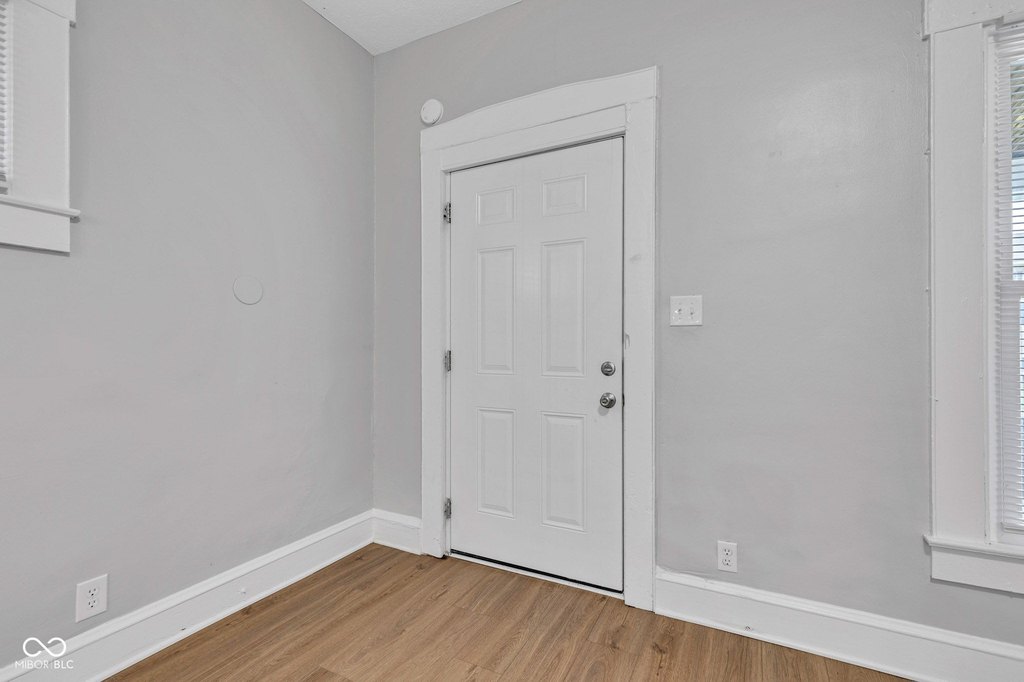 Picture 6