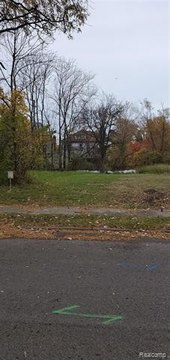 Land with Canal Access