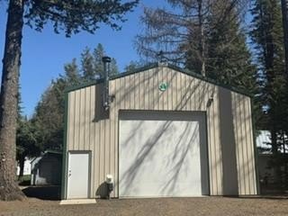 Shop with Living Space