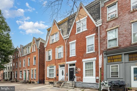 Harrisburg Duplex: Income-Producing Investment