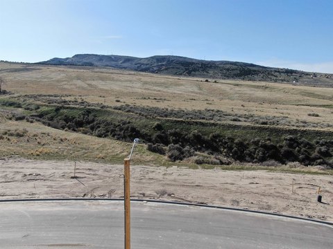 Residential Lot with Mountain Views