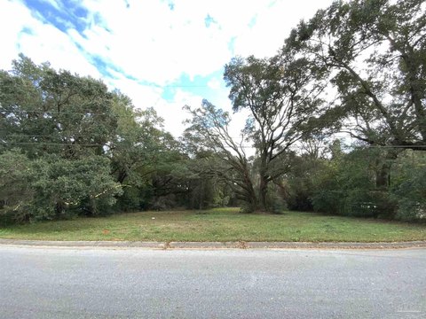 Pensacola Land Parcel For Sale