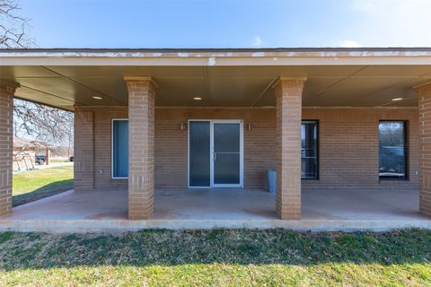 Medical Office Suite with Exam Rooms