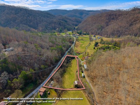 Unrestricted Land in Kyles Ford