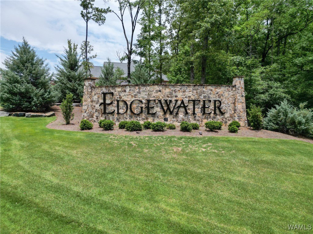 Northport Land in Edgewater Subdivision