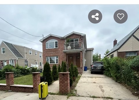 Saint Albans Multi-Family House