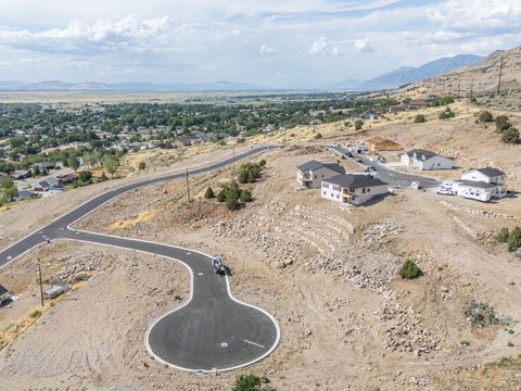 Residential Land in Granite Ridge