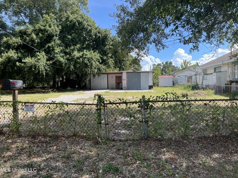 Biloxi Land with Business Potential