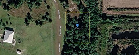 Land - MOORE HAVEN, FL
