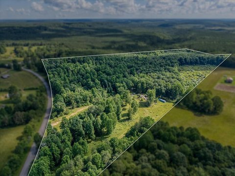 Unrestricted Land with Utilities