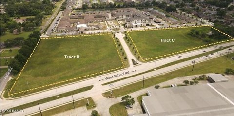 Prime Commercial Land Opportunity
