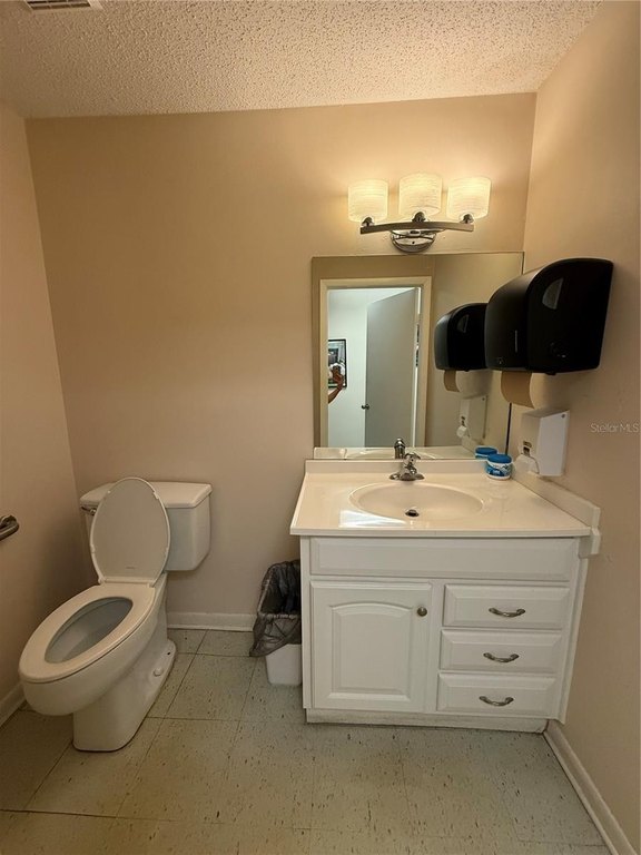 Picture 19