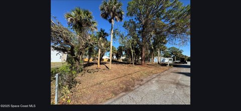 Residential Land in Cocoa, Florida