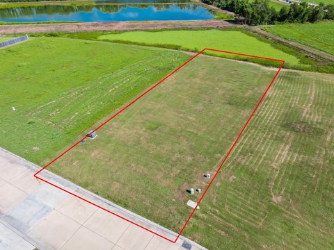 Land, Houma, LA