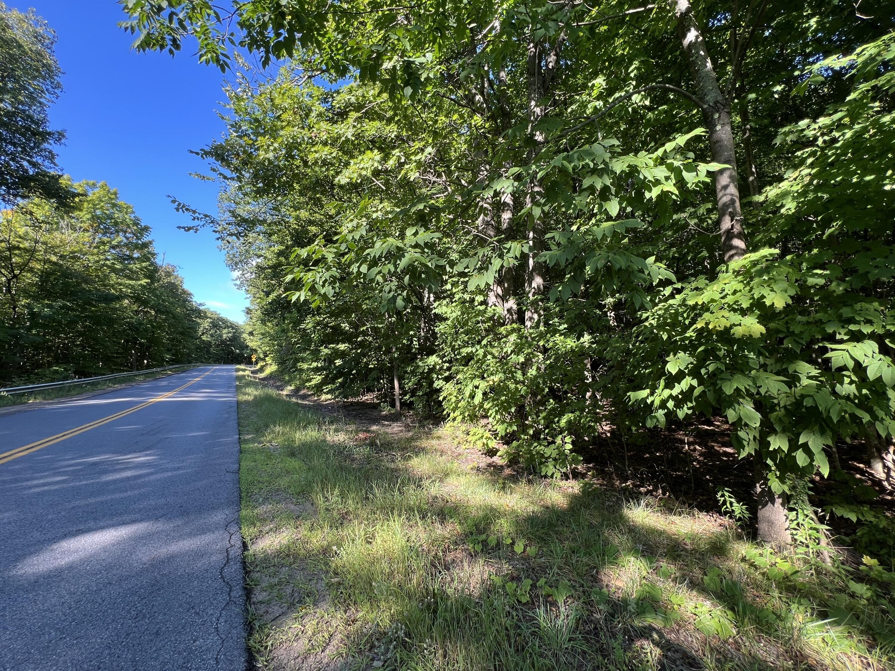 Residential Land in Morrisonville, NY