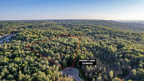 LOT/LAND, Duluth, MN