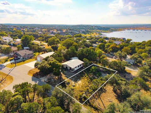 Land, Canyon Lake, TX