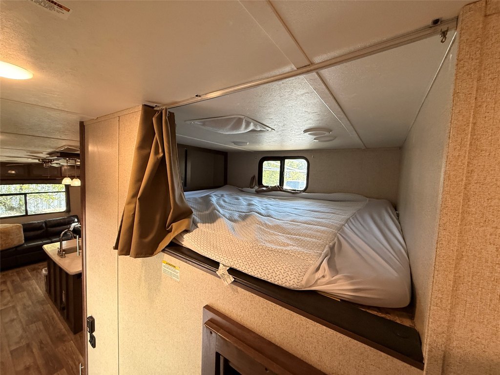 Picture 25