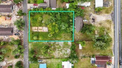 Land in Desired Parker Area