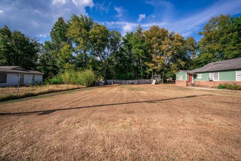 LAND, Marshall, TX