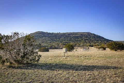 Land Near Frio River Access