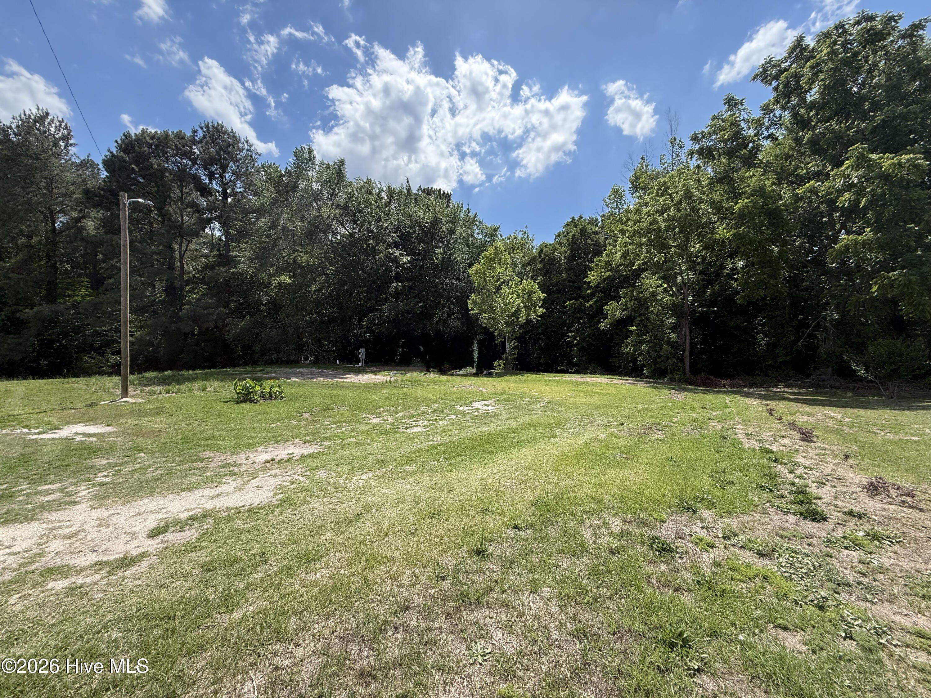 Versatile Land in Seven Springs