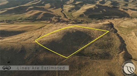 Land with Beartooth Mountain Views