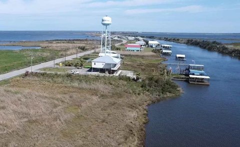 Bayouside Land in Chauvin, LA